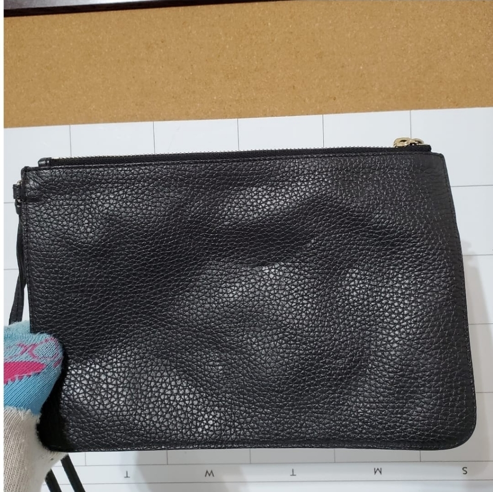 CHRISTIAN DIOR Bullcalf Diorissimo Pouch B… - Picture 9 of 9